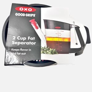 OXO Good Grips 2 Cup Fat Separator New In Box